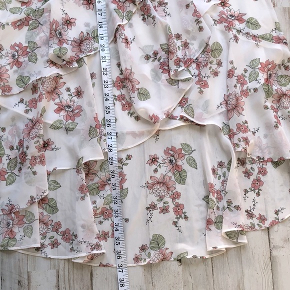 NWT Chelsea & Violet Wrap Skirt Floral Size Medium - Picture 11 of 14